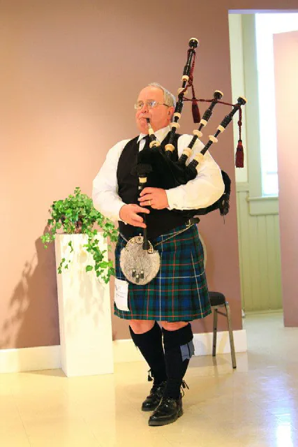 Bob on Pipes