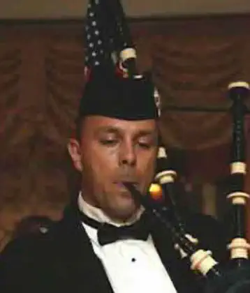 Bagpiper